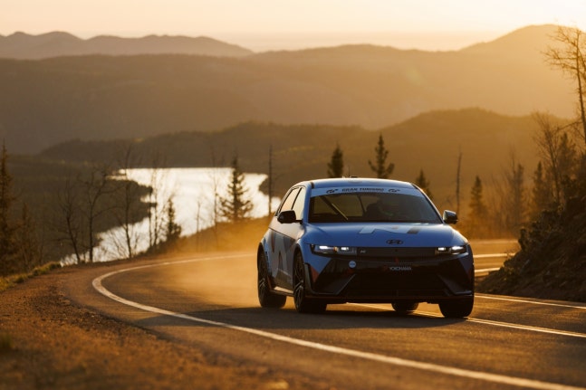 Hyundai Motor achieves the best record for mass-produced electric cars at the Pike's Peak Hill Climb event in the U.S.