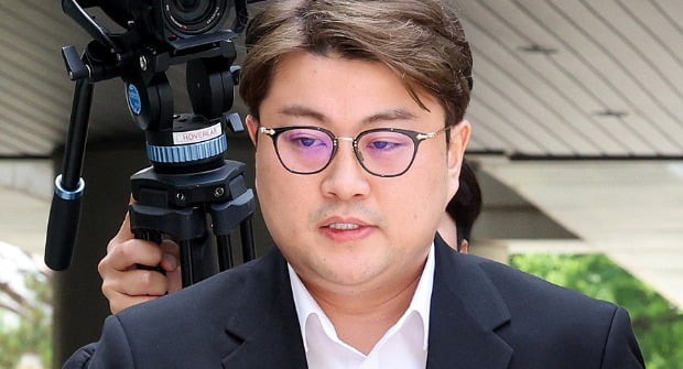 "<b>김호중</b> 선처해달라"…'<b>뺑소니</b> 피해' 택시기사, 탄원서 제출