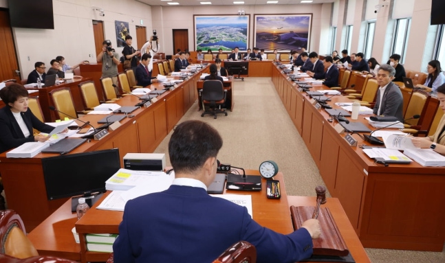Photo=Reporter Kang Eungu