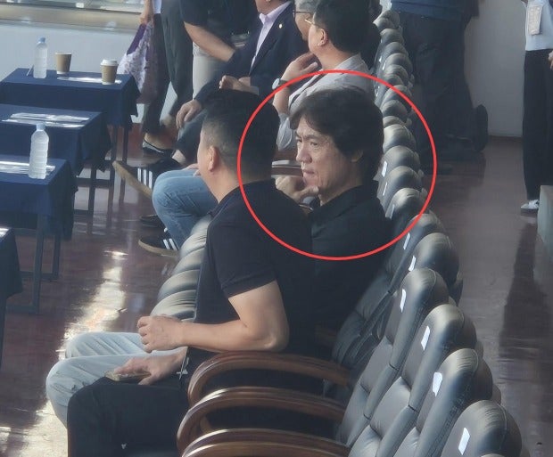 <b>홍명보 감독</b>, 국가대표 명단 발표 앞두고 포착된 곳이…