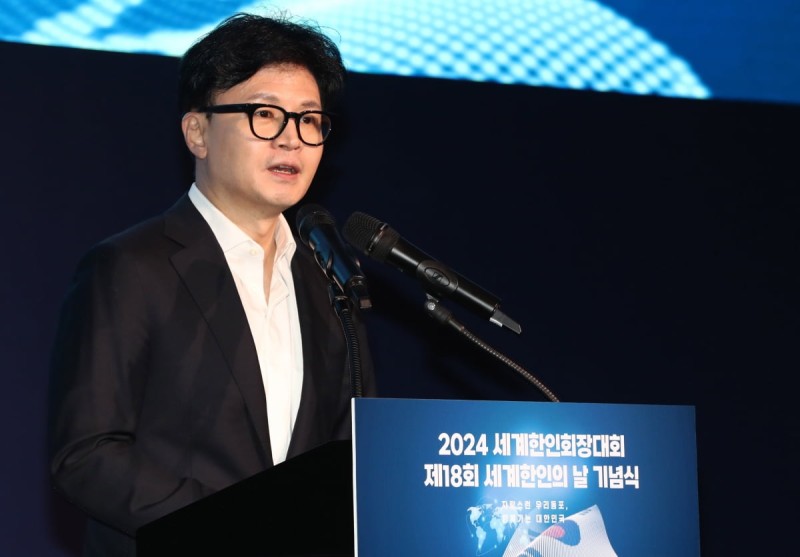 '<b>한동훈 공격</b> 사주' <b>김대남</b>에 발칵…與 "심각한 해당행위"