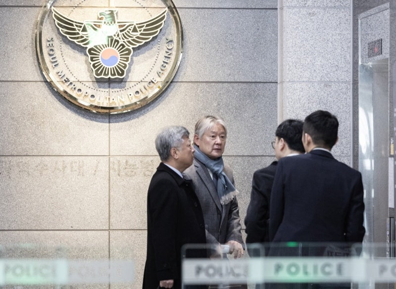 "<b>두바이</b> 가서 의사 꿈 펼치자"…전 <b>의협</b>회장의 제안