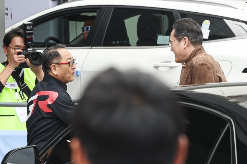 [단독] <b>이재용</b>·<b>정의선</b>·<b>조현범</b>, 도요타 회장과 한자리에 모였다