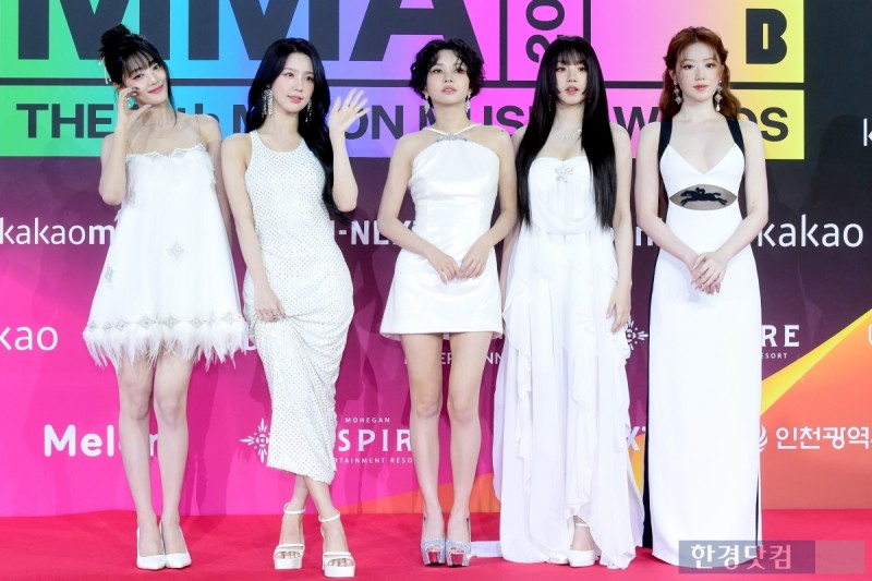 큐브엔터, 불안 끝났다…(여자)<b>아이들 전원 재계약</b> '경사'