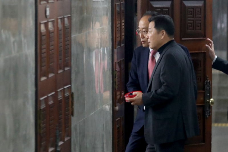 [속보] 與, '尹<b>대통령</b> <b>탄핵</b>안·<b>김여사</b> 특검법' 부결 당론 확정