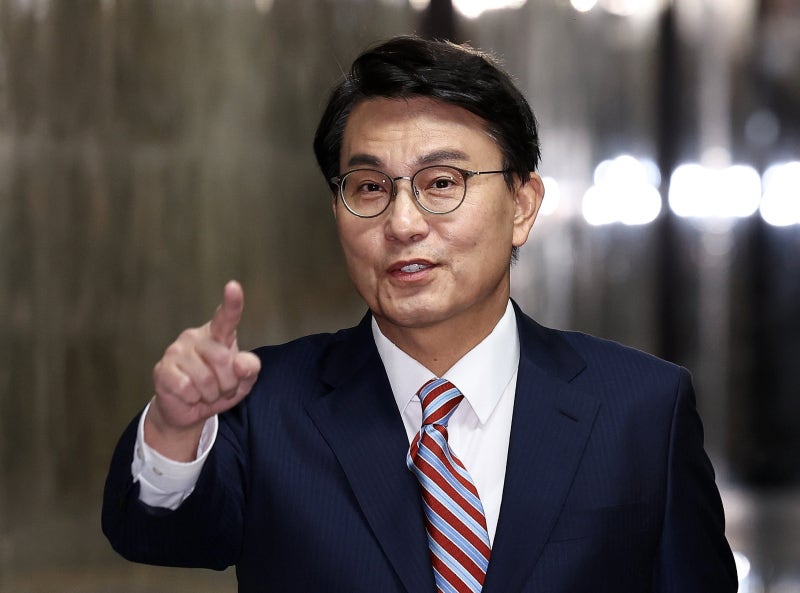 윤상현 "난 오늘 尹 <b>탄핵 반대</b>…<b>이재명</b>에 정권 헌납 불가"