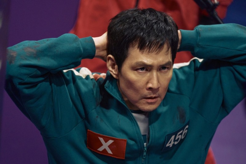 혹평에도 '초대박'…'<b>오징어게임</b>2' 하루 만에 92개국 '1위'