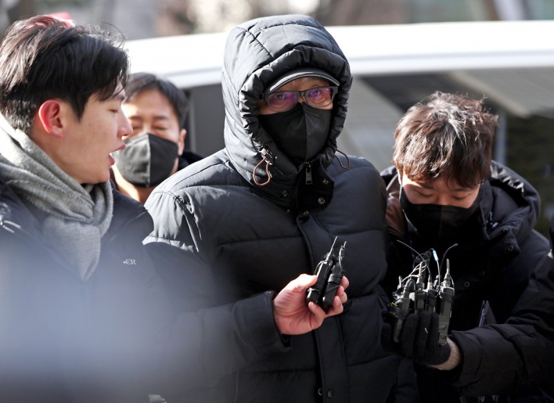 '공천헌금 의혹' <b>건진법사</b> 결국 <b>불구속 기소</b>…檢 "공소시효 임박"