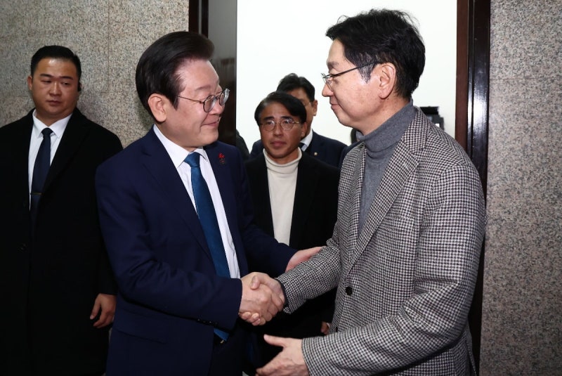 <b>김경수</b>, 친명 겨냥 "치욕스러워하며 당 떠난 분들에 <b>사과</b>해야"