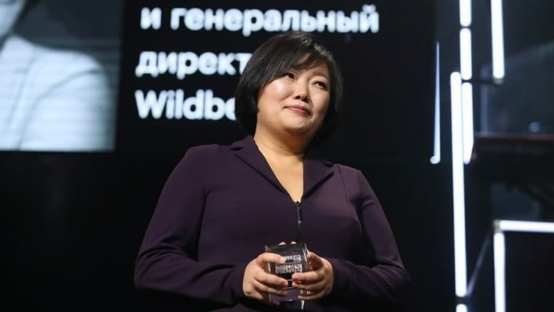 '러 최고 女 <b>갑부</b>' <b>고려인</b>, 남편과 총격전 끝에 <b>이혼</b> '살벌'