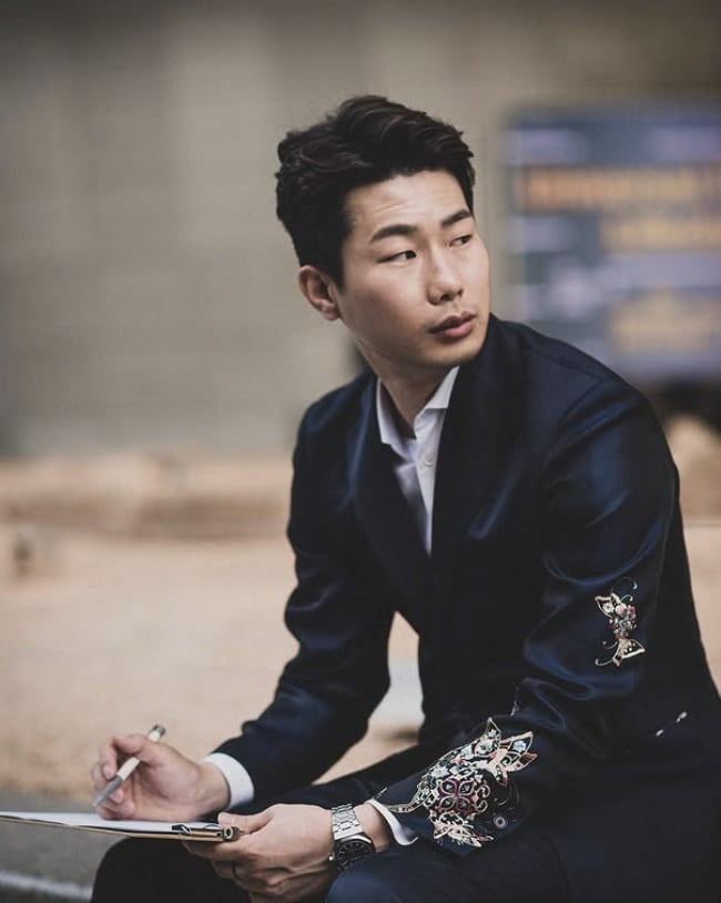 BTS 한복 <b>디자이너</b> <b>김리을</b>, 11일 <b>사망</b>…향년 32세