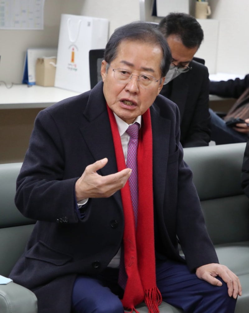 <b>홍준표</b> 시장 "<b>조기 대선</b> 상황오면 대구<b>시장직 사퇴</b>"