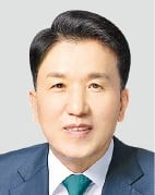[단독] '함영주 연임' 주총 앞두고…찬반 엇갈린 글로벌 자문사