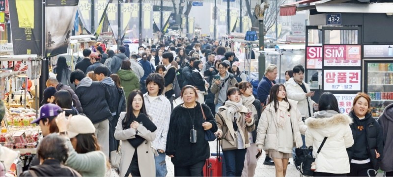 [포토] 외국인 관광객 북적이는 명동