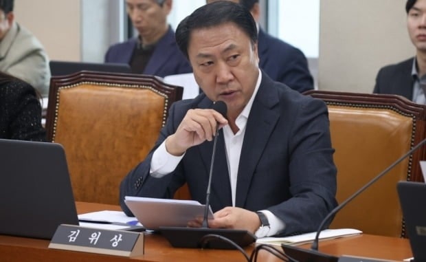 [단독] 초고령화에 불붙은 '계속고용' 논의…與도 첫 법안 발의