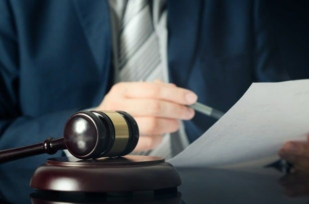 대한민국 변호사 시험 가뿐하게 합격…정체 알고보니