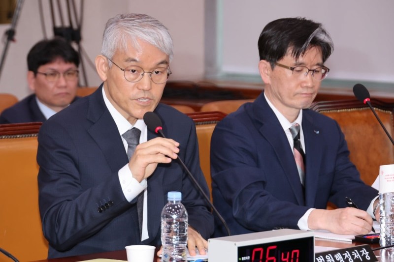 '檢 <b>즉시항고</b> 필요' <b>천대엽</b> <b>발언</b> 놓고…與 "경솔" 野 "이례적" 충돌