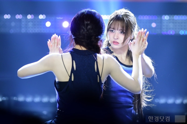 Article thumbnail for NMIXX Shines at MBC 'Show Champion' with Stunning Performances