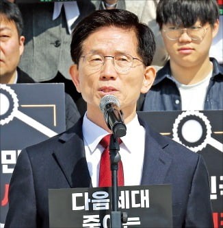 김문수 국회로, 한동훈·안철수는 영남行…나경원 출사표