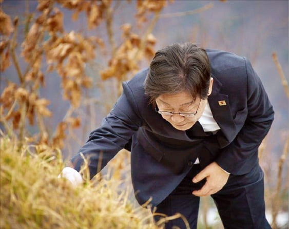 이재명 첫 일정은 'AI'…비명계도 '출마선언·캠프' 몸풀기