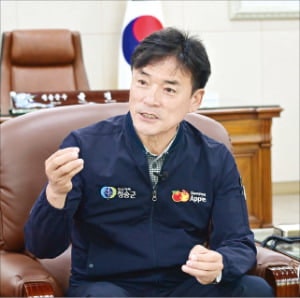 윤경희 "'사과=청송' 명성 지키겠다"