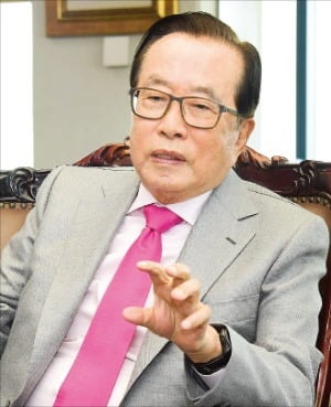 90세 청년의 조언 "성공 위해 때론 용기있는 포기도 필요"