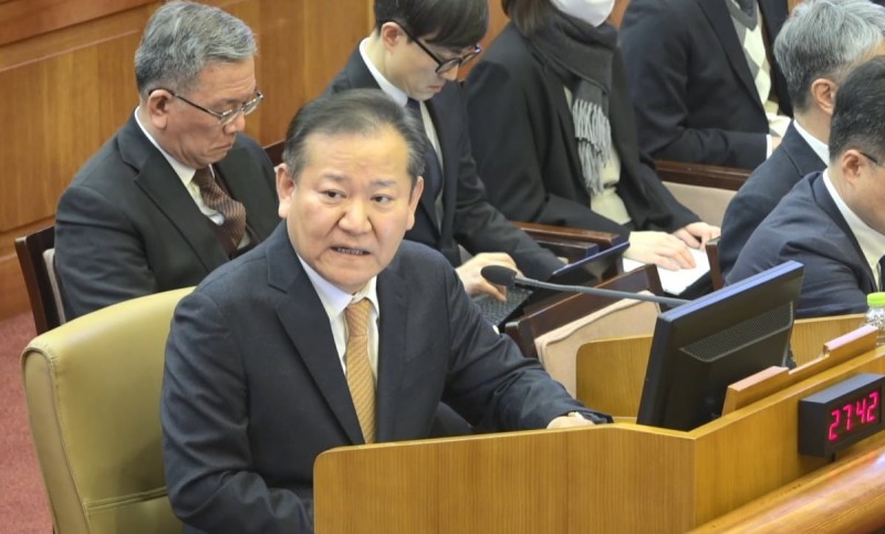 경찰, <b>이상민</b> 전 장관 소환…<b>단전</b>·<b>단수 의혹</b> 조사