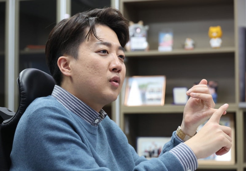 <b>이준석</b> "전장연 비판한 정치인 나뿐…'혐오' 낙인 두려워해"