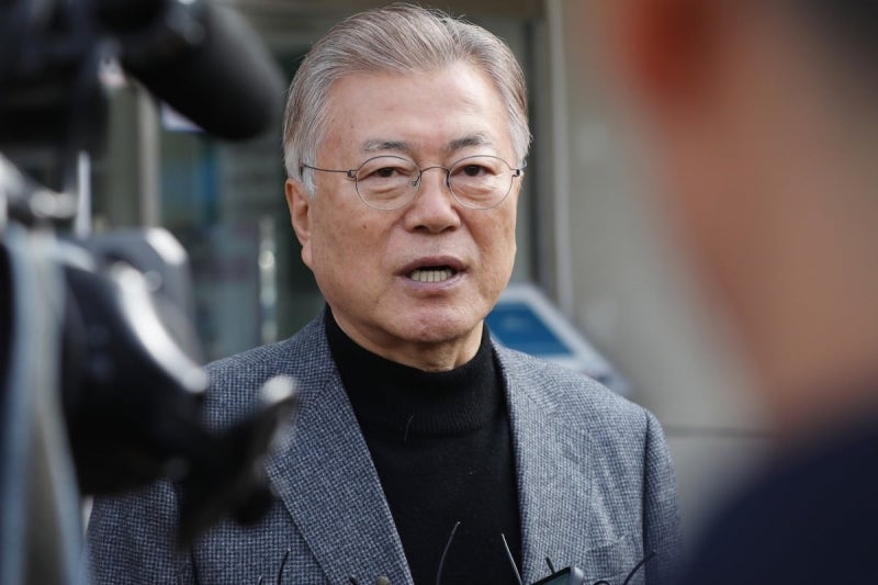 "文, <b>검찰</b> <b>기소</b> 터무니없고 황당"…'尹 탄핵 보복 <b>기소</b>' 언급 [종합]
