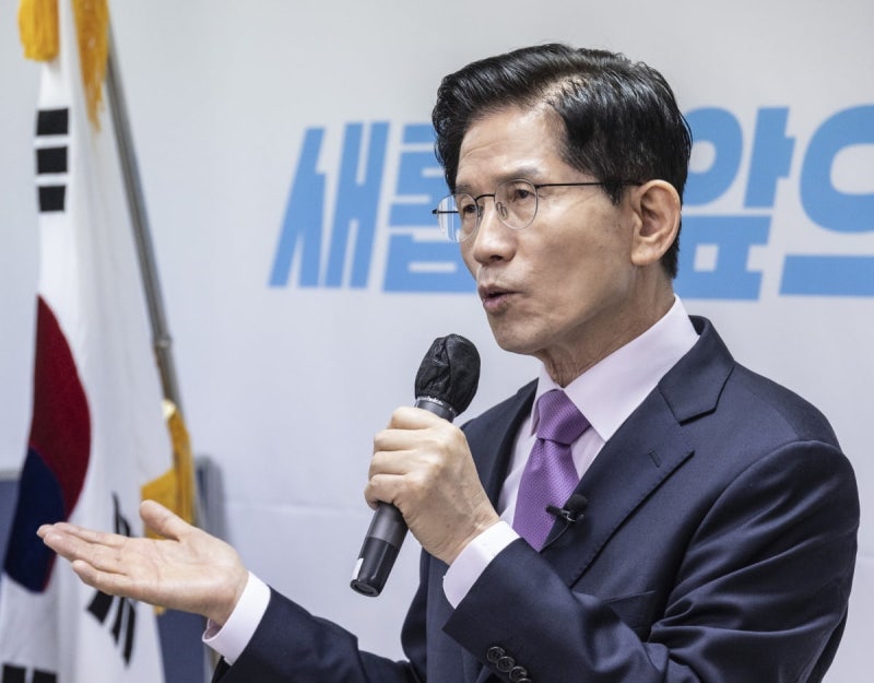 <b>김문수</b> "종합소득세, 물가와 연동…직장인 성과급도 세액 감면"