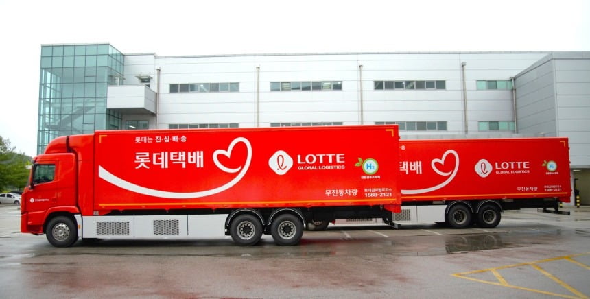 롯데택배 운송차량 모습.사진=롯데글로벌로지스 제공