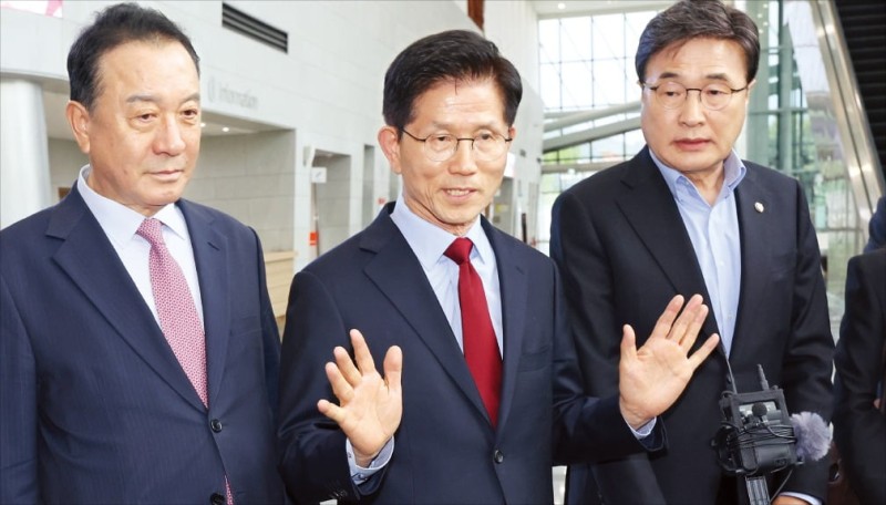 김문수, 7일 한덕수 만나 단일화 논의