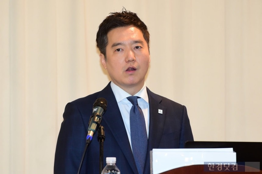 가로세로연구소 김세의 대표가 7일 오후 서울 삼성동 스페이스쉐어 삼성역센터에서 '김수현 중범죄' 폭로 기자회견을 열고 입장을 밝히고 있다.변성현 한경닷컴 기자 