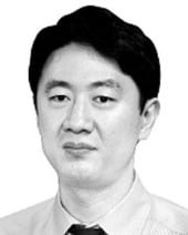[서욱진 칼럼] '똘똘한 한 채'와 빈집의 나라