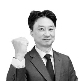 더블유에스아이의 승부수…"산부인과 수술 로봇 출격"