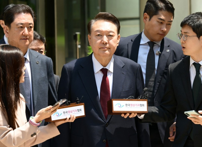 <b>수방사</b> 전 <b>부관</b> "尹 변호인단 주장에 배신감 느껴"
