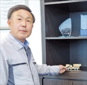 덕산넵코어스 "나로호 이어 K9 항법시스템 국산화 추진"