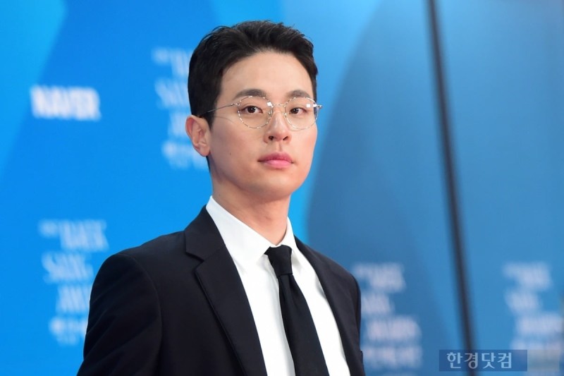 '연기 중단' 선언하더니…<b>박정민</b> 출판사 대표 근황에 '깜짝'