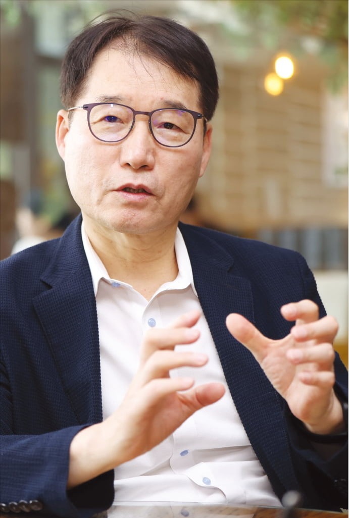 이근 "투자·고용 늘리면 잠재성장률 반등 가능…美·獨 성공사례 보라"
