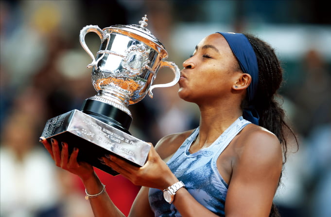 세계 1위 꺾은 '초신성' 고프, 佛오픈 첫 우승