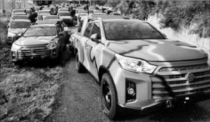 스페인 해병대 군용차…KGM 렉스턴 달린다