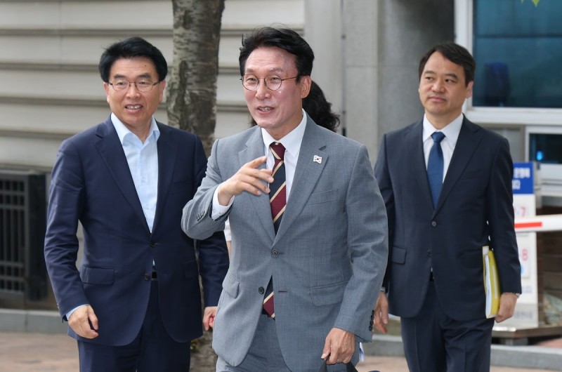 <b>김민석 총리 후보자</b> "난 미국 변호사, 한미 관계 기여하겠다"