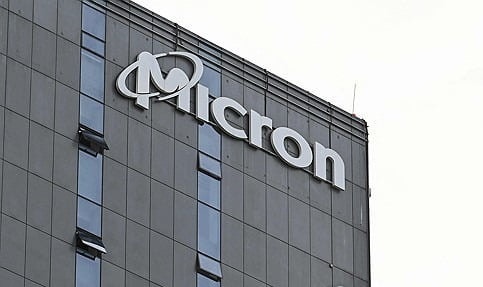 삼성·SK 기술력 넘어섰나 '비상'…3등의 '대반란'