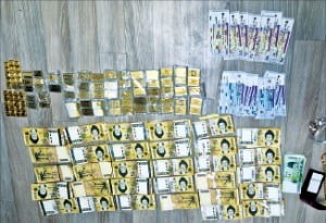 대여금고에 금괴, 베란다엔 수표다발…악질 체납 1조 '덜미'