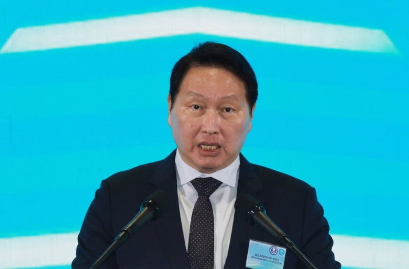 [속보] <b>최태원</b> 'SK<b>실트론</b> 사익편취 의혹' <b>과징금</b> 소송 승소 확정