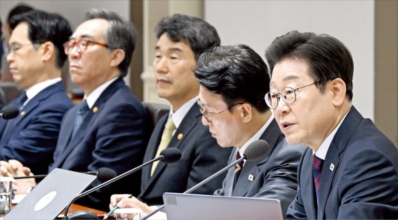 당정 "추경 신속 집행…가공식품 가격 인상 최소화"