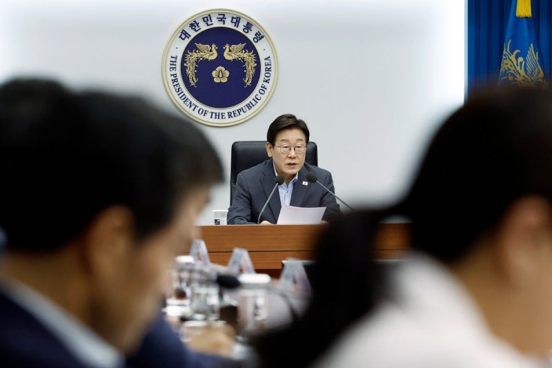 李 <b>대통령</b> "<b>남북</b> 평화·공존이 안보 위한 가장 실용적 선택지"