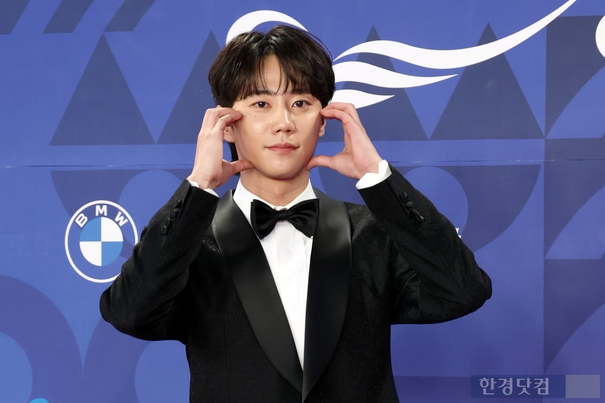 '청룡' 이준혁 대신 수상 무대 오른 <b>이준영</b>, 결국 <b>사과</b>
