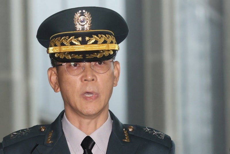 <b>김용대</b> 드론사령관 구속<b>영장 기각</b>…法 "지나친 방어권 제한"