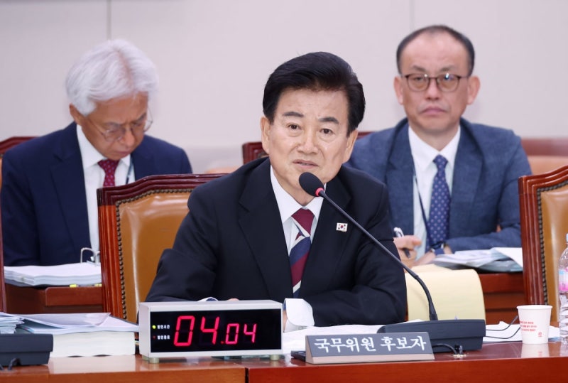 [속보] <b>정동영</b> "<b>한미연합훈련 조정</b> 대통령께 건의할 생각"